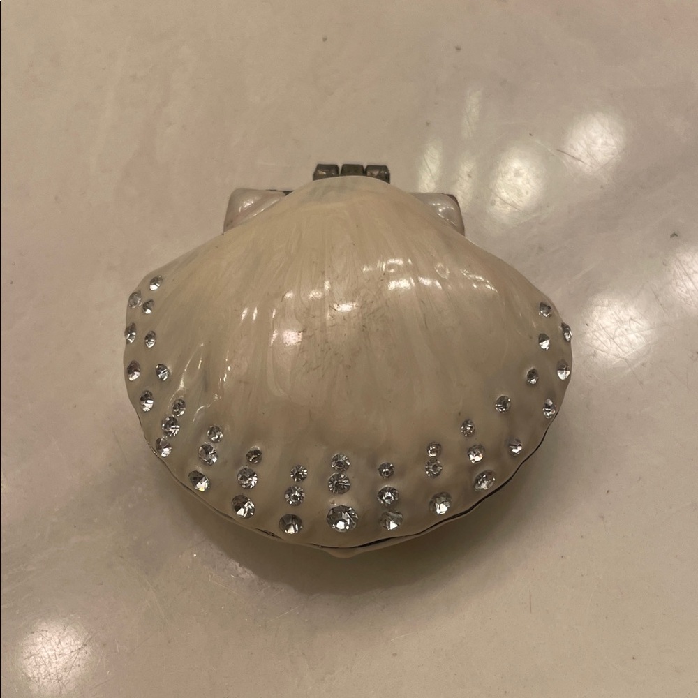 Vintage Ceramic Shell Trinket/Wedding ring holder